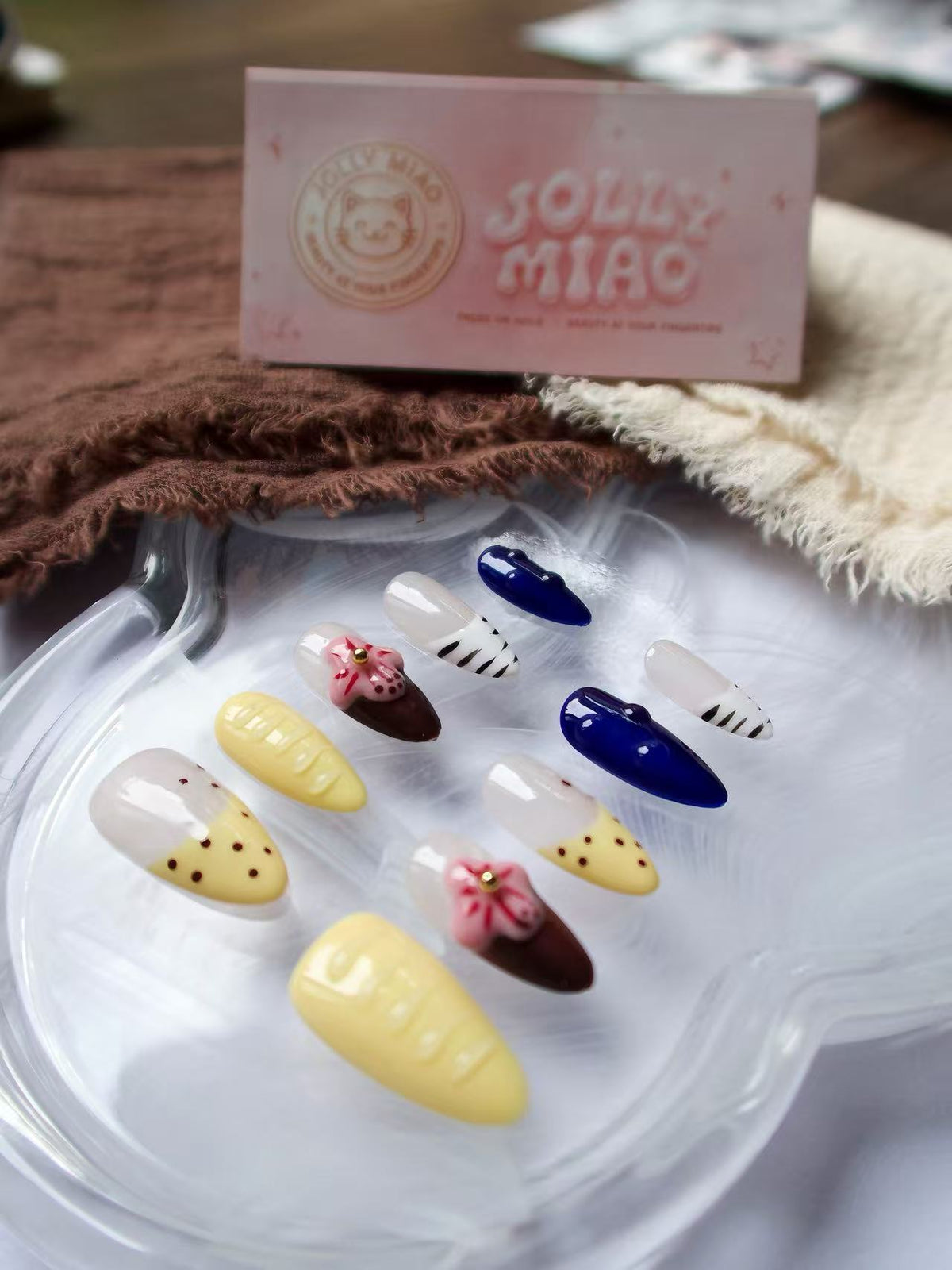 Golden Bloom | Luxury 3D Floral Press-On Nail Set