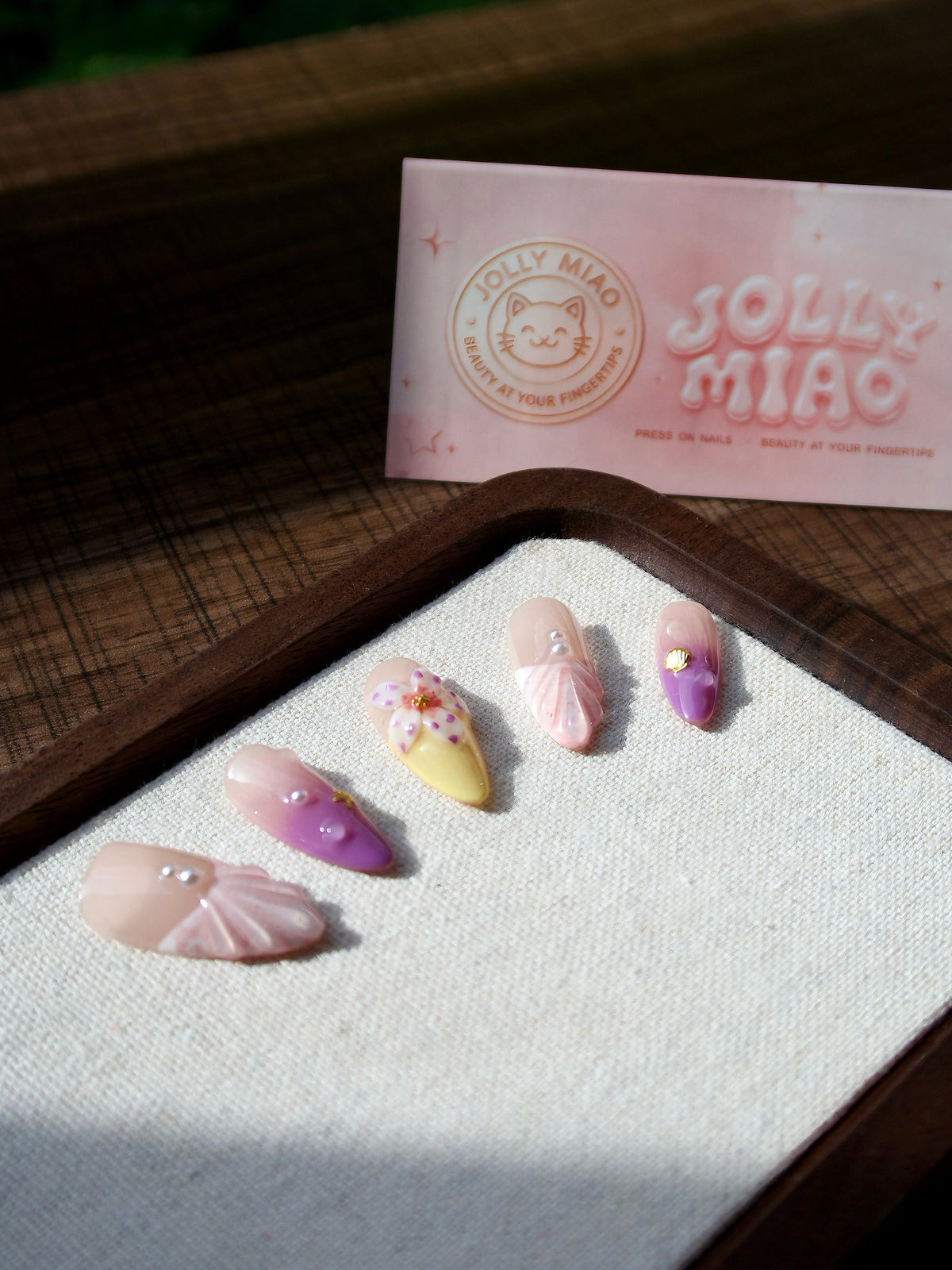 Island Bloom | 3D Floral Press-On Nails