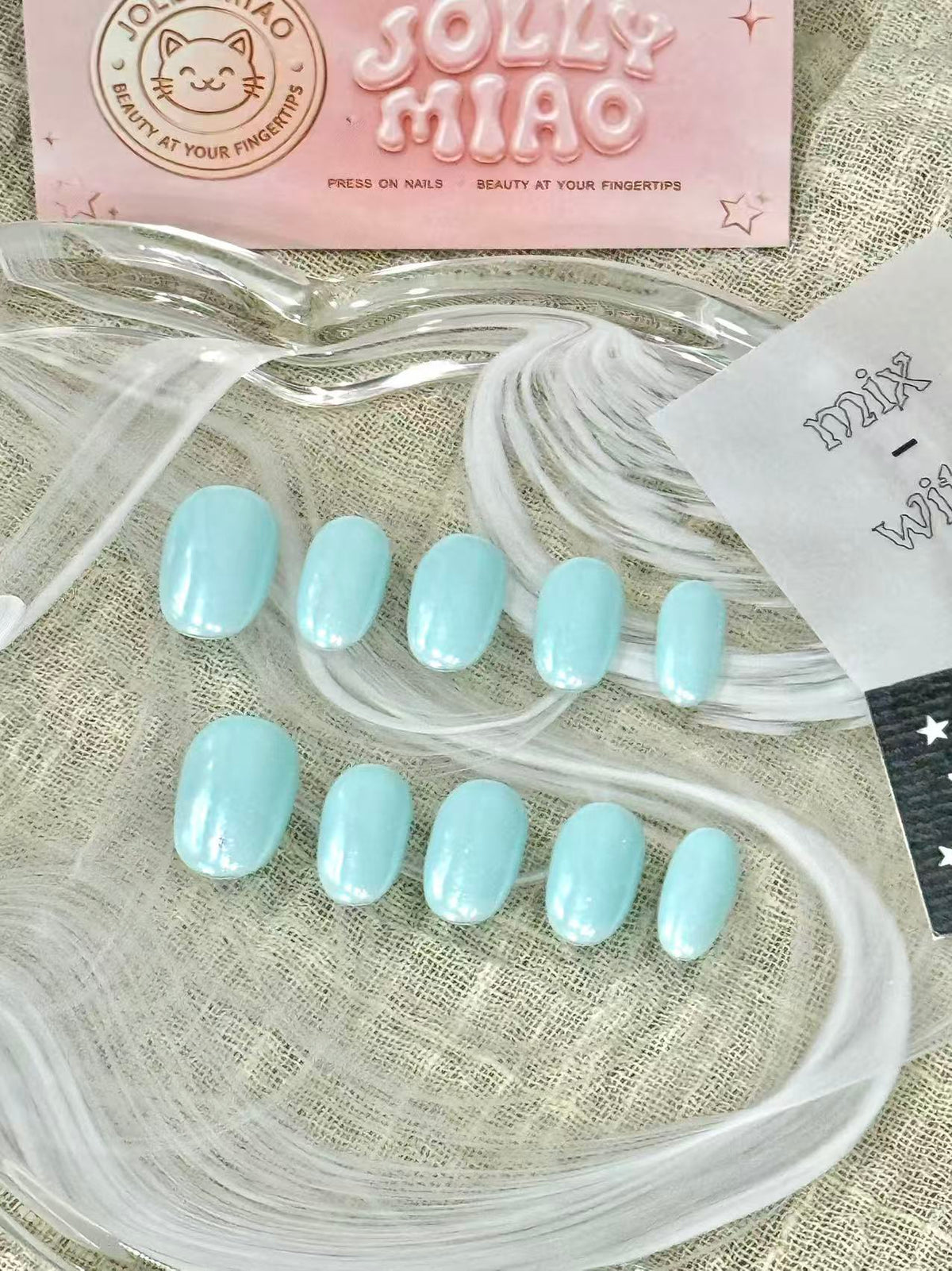 Aqua Veil | Mint Green Short Oval Press-On Nails
