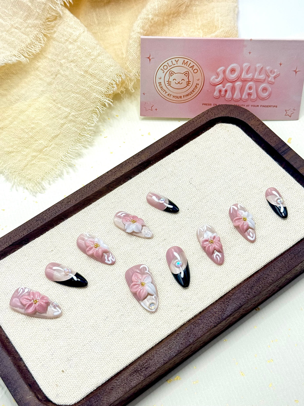 Peach Blossoms in Bloom | Long Almond Press-On Nails