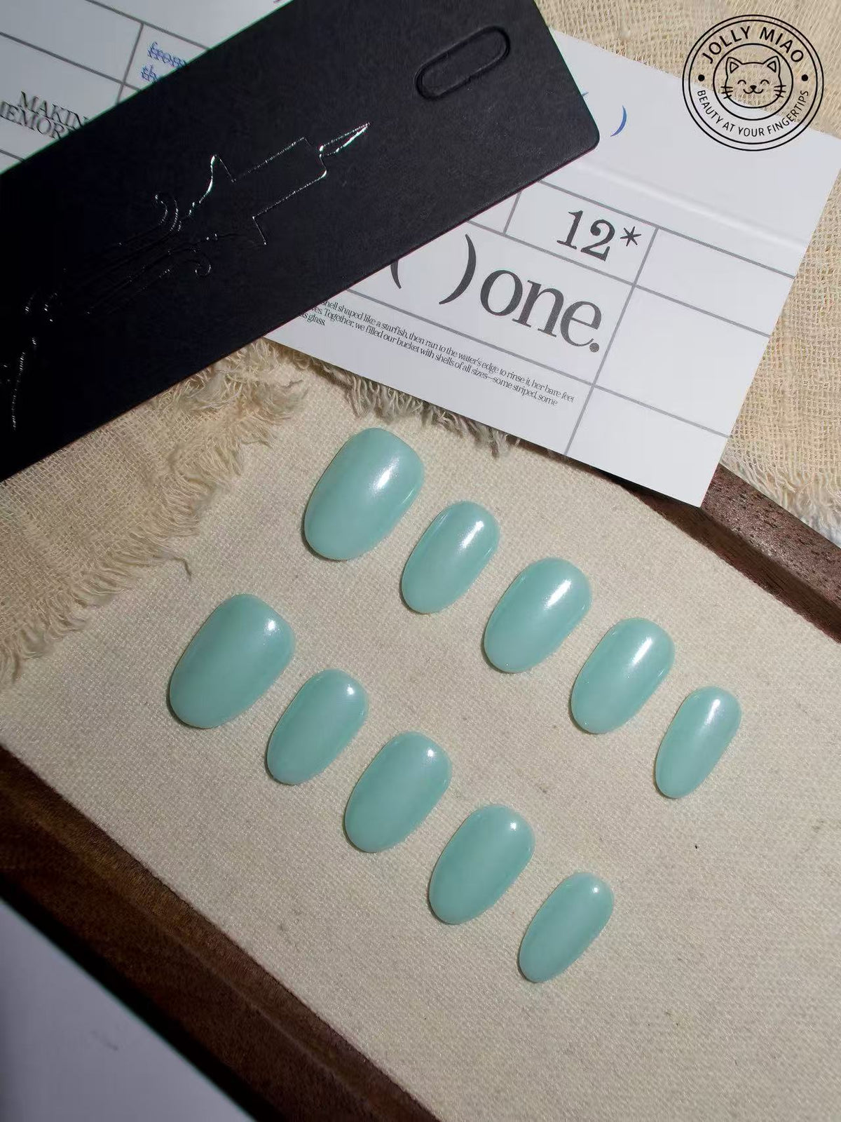 Aqua Veil | Mint Green Short Oval Press-On Nails